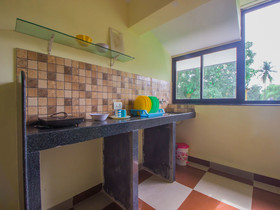 Edwin Sunset Palms by OYO Rooms