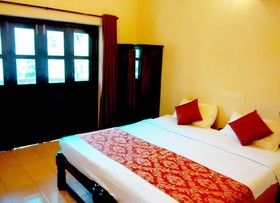 Ruffles Beach Resort