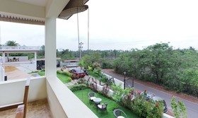 Aarya Boulevard by Treebo