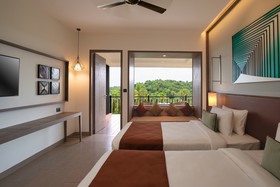Amoravida by 7 Apple Resorts