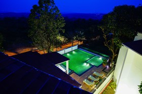 Amoravida by 7 Apple Resorts