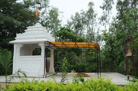 Deshawar Resort & Spa