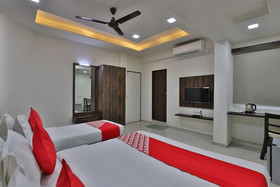 Dev Orchid By OYO Rooms