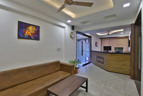Dev Orchid By OYO Rooms