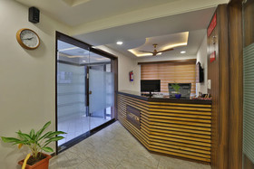 Dev Orchid By OYO Rooms