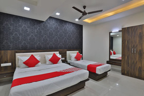 Dev Orchid By OYO Rooms
