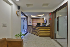 Dev Orchid By OYO Rooms