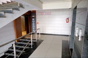 FabHotel Bharosa Inn