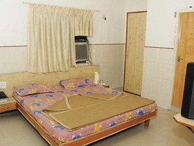 Hotel Neelkanth Bliss