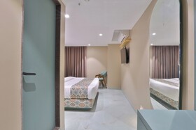 Hotel Serenity