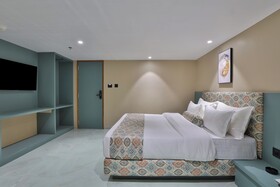 Hotel Serenity