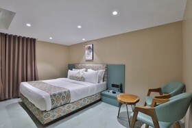 Hotel Serenity