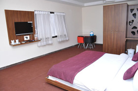 Goverdhan Greens Resort