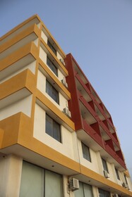 The Sky Comfort Beach Hotel