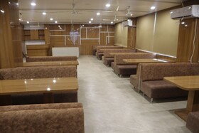 The Sky Comfort Beach Hotel