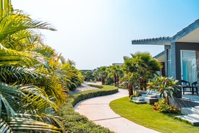 Basalt Paradise Resort And Spa
