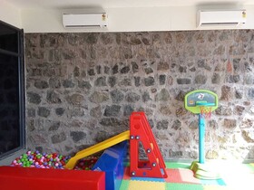 Basalt Paradise Resort And Spa