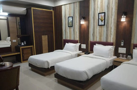 Hotel Shiv Palace