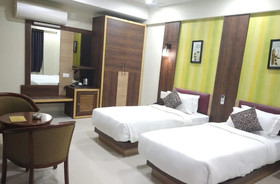 Hotel Shiv Palace