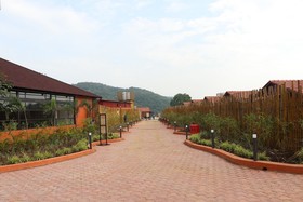 Statue of Unity Tent City