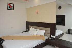 Hotel Darshan