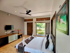 Lion Signature Family Resort