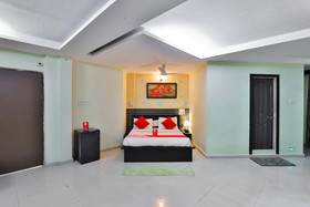 Hotel Mansi Sherotene By OYO Rooms