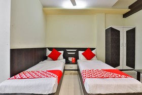 Hotel Mansi Sherotene By OYO Rooms