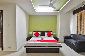 Hotel Mansi Sherotene By OYO Rooms