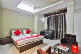 Hotel Mansi Sherotene By OYO Rooms