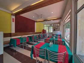 Hotel Green Woods By OYO Rooms