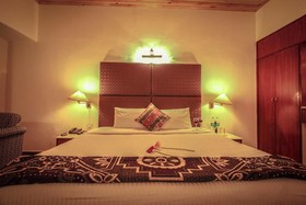 Golden Tulip Manali