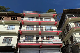 OYO 24660 Mahasu Villa