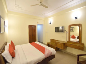 Atul Regency By OYO Rooms