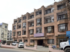 Atul Regency By OYO Rooms