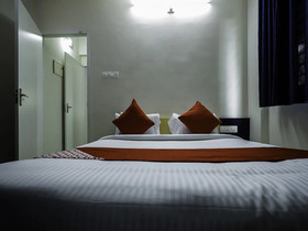 Blue Berry Apartments By OYO Rooms