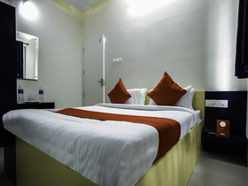 Blue Berry Apartments By OYO Rooms