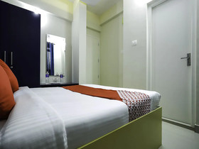 Blue Berry Apartments By OYO Rooms