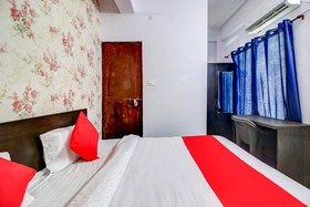 Comfort Paradise by OYO Rooms