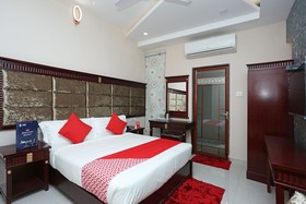 Eleven Heights by OYO Rooms