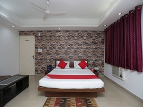 Hotel Abhinav Palace by OYO Rooms