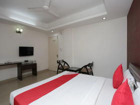 Hotel Abhinav Palace by OYO Rooms