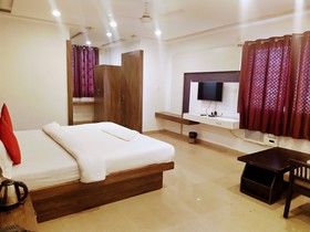 Hotel Abhinav Royal