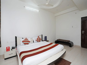 Kanta Shrawan Palace