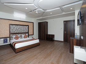 Kanta Shrawan Palace