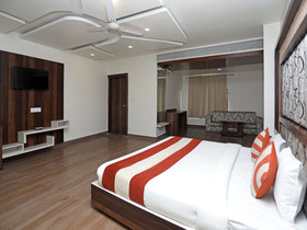 Kanta Shrawan Palace