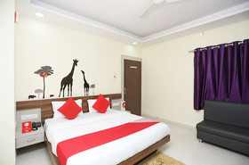 Saanvi Paradise By OYO Rooms