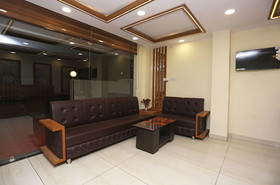 Saanvi Paradise By OYO Rooms