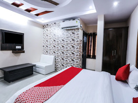 Smart City by OYO Rooms