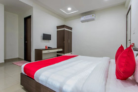 OYO 10600 Hotel 7th Cloud
